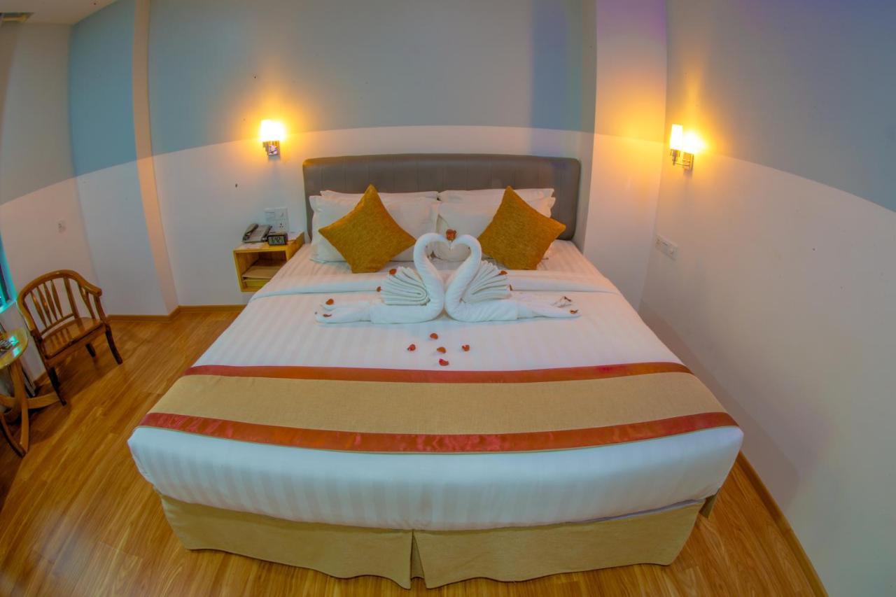 Gold Leaf Hotel Mandalay Eksteriør billede